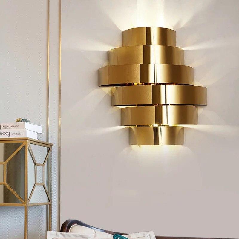 Gold Steel Strip Wall Lamp - Image 5
