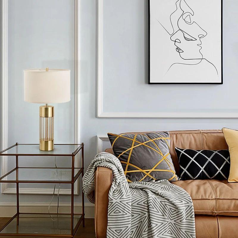 Nordic Creative Mental Table Lamp
