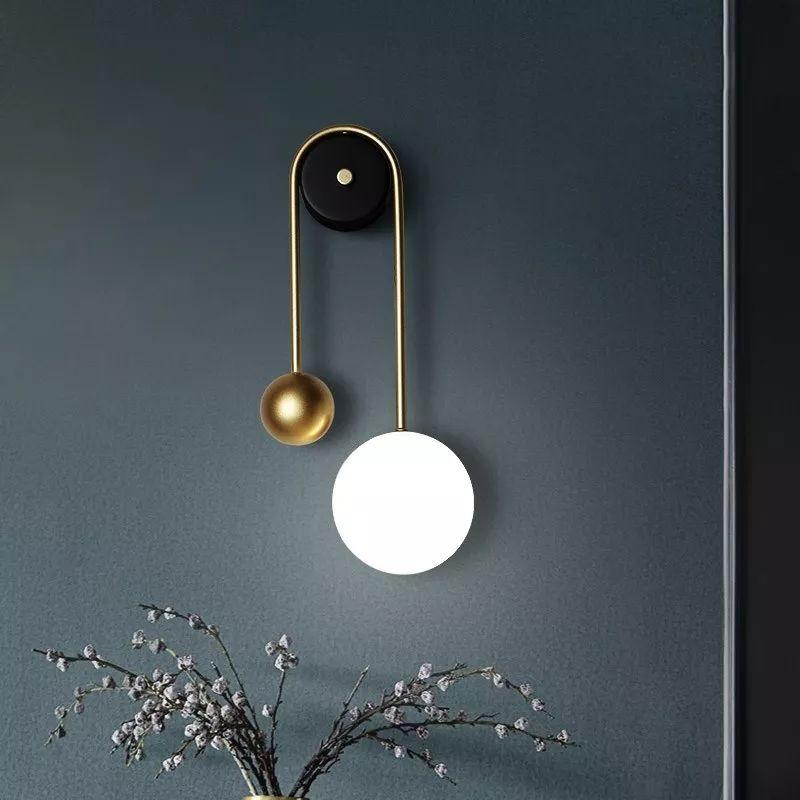 Artpad Creative Design Wall Light