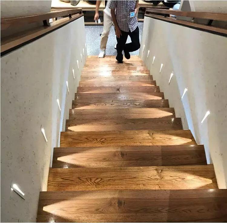 3W Recessed Indoor/Outdoor LED Stairway Light - Image 4