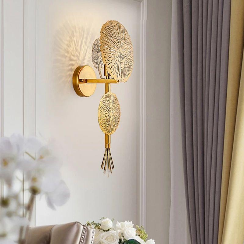 Fancy Gold LED Wall Light - Image 2