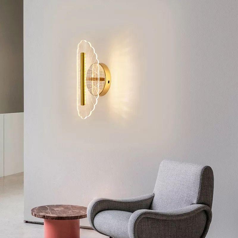 Bracket Nordic Acylic Wall Light
