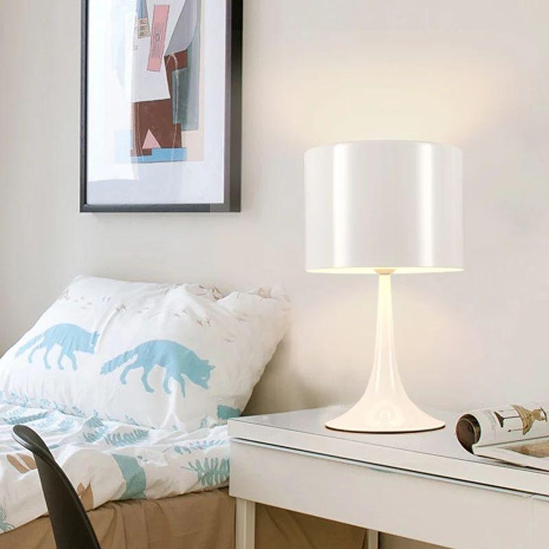 Modern Design Table Lamp - Image 4