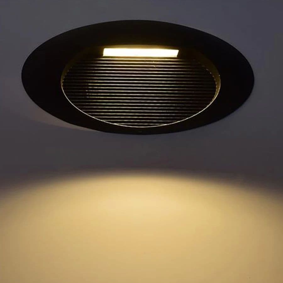 Modern Simple Waterproof Garden Porch Wall Lamp