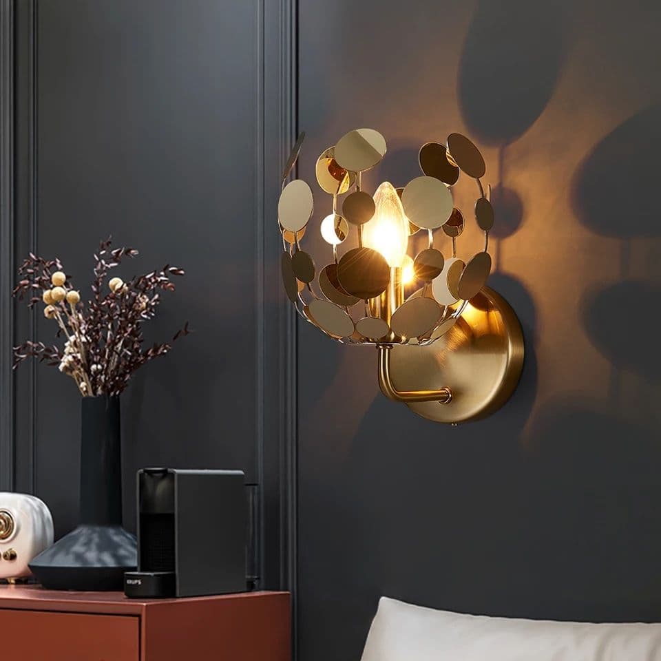 Modern Gold Wall Lamp - Image 5