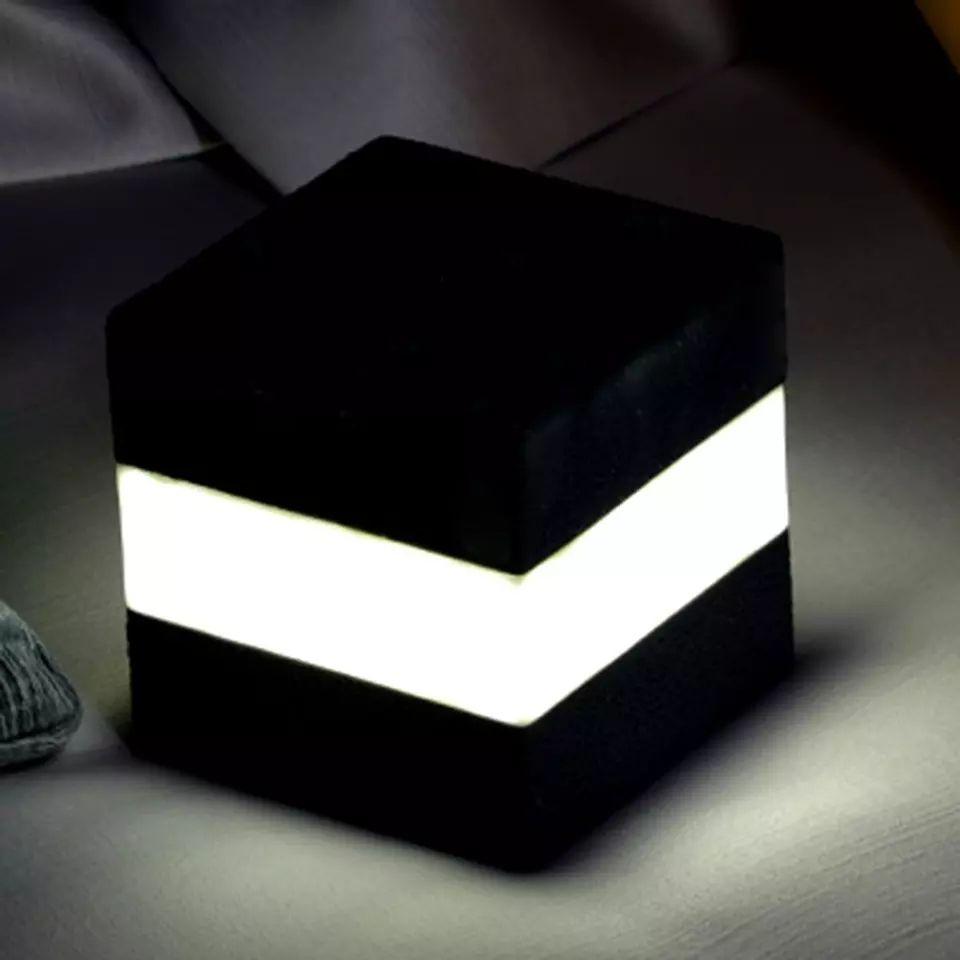 Creative Outdoor Stone Design Garden LED Lamp - Image 4